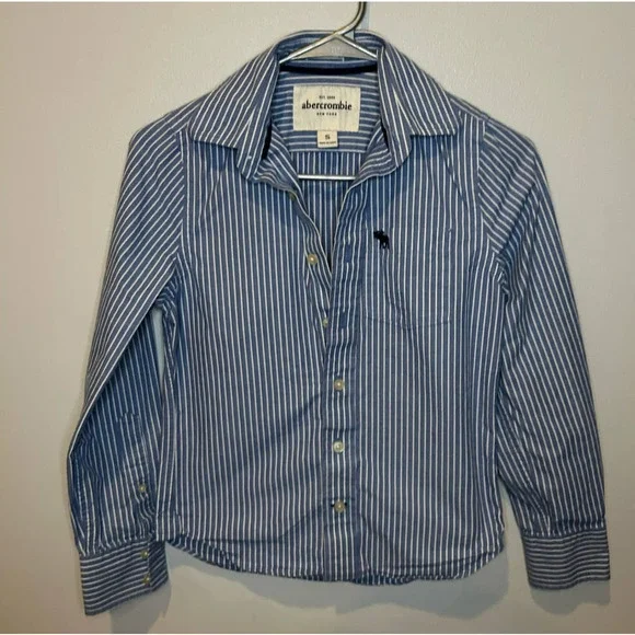 Abercrombie & Fitch Boys Button Up Muscle Tee Size Small - Picture 1 of 5